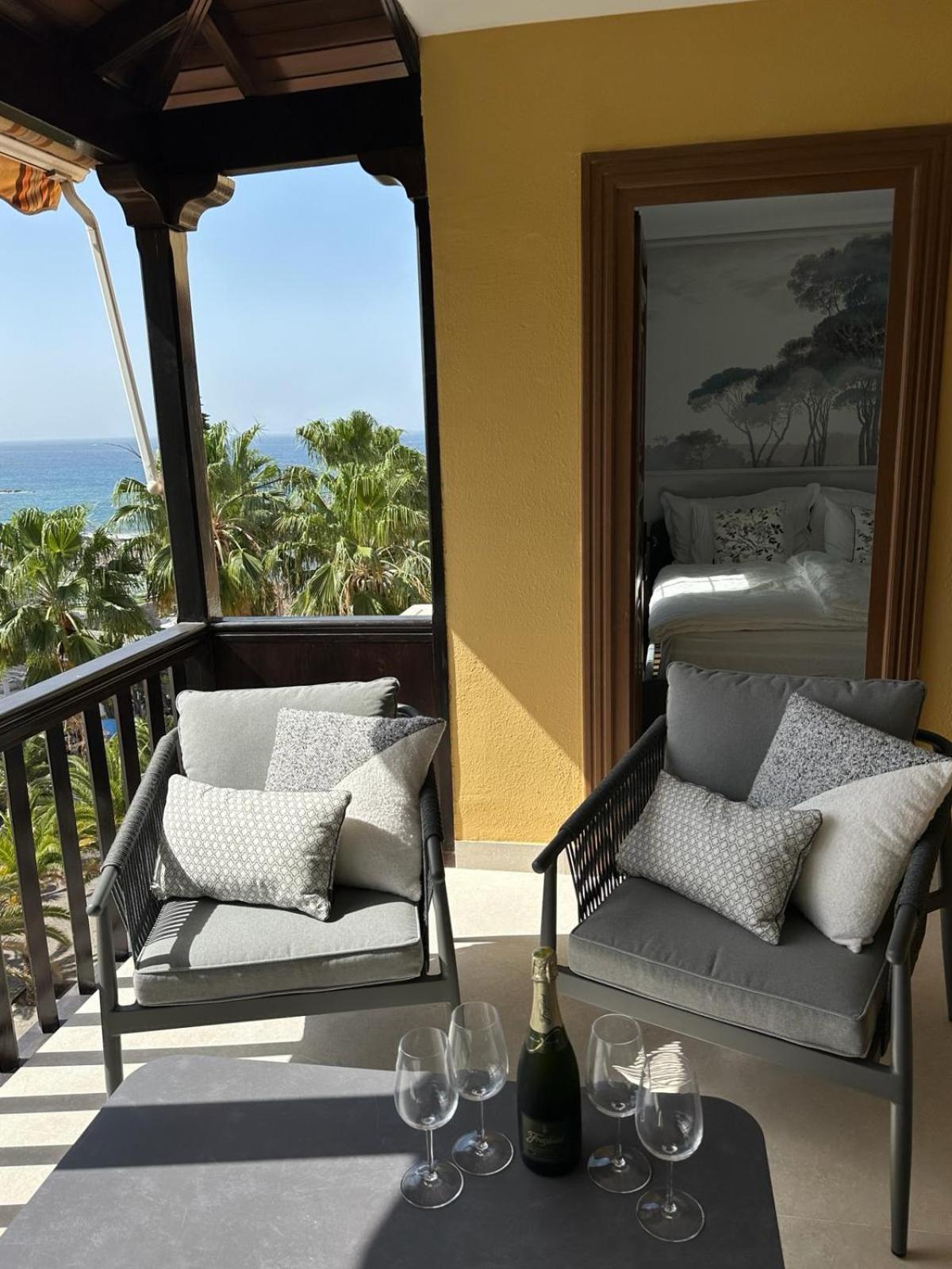 Apartamento Amarillo Oceanview Playa Fanabe Ngoại thất bức ảnh